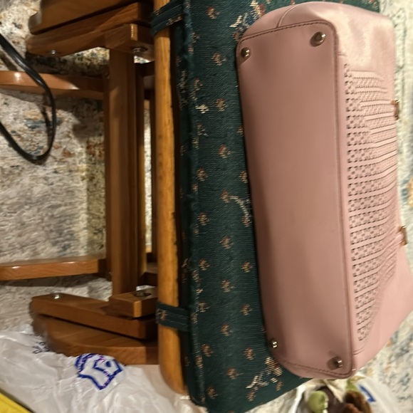 Kate Spade large tote, pink with embossed frontage - Picture 9 of 9